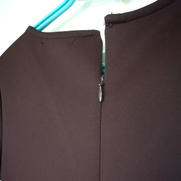 NWT XS Dynamite Flared Short Sleeve V Neck Dress - Picture 5 of 7